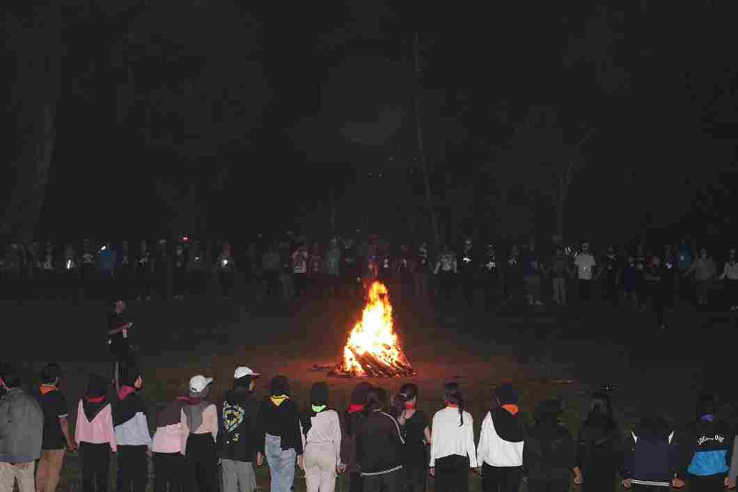 Kegiatan Malam Api Unggun